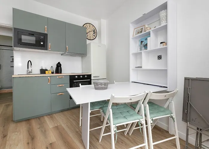 Apartament T2 D'anne Proche Et Marche